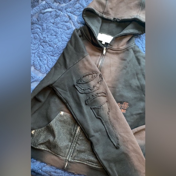 Pluto Made distressed oversized hoodie - Picture 4 of 6